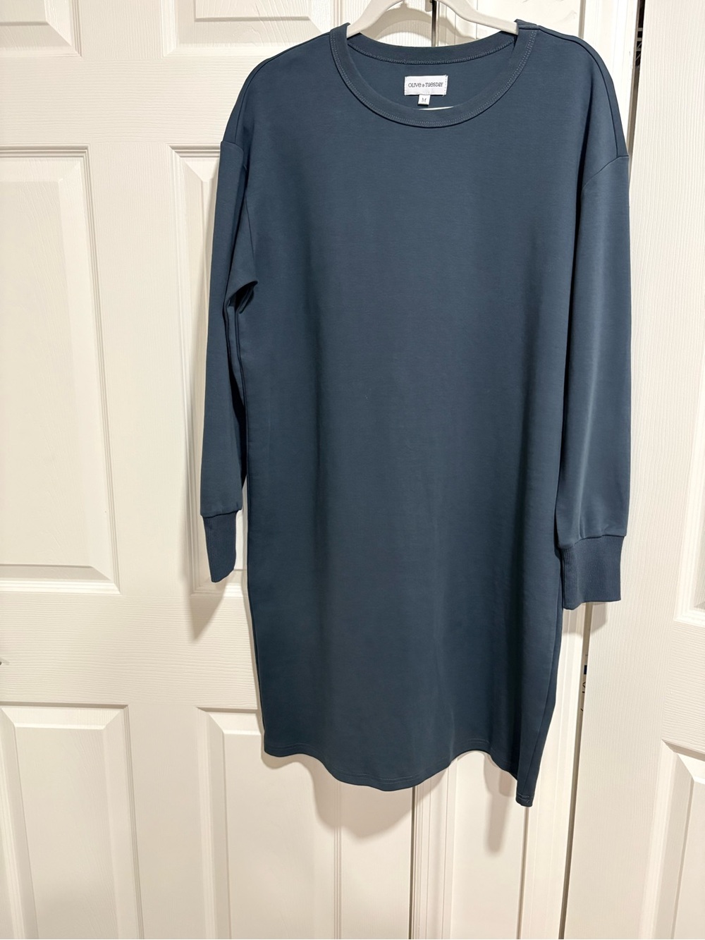 Grey-blue long  Long-Sleeve Sweatshirt Dress very comfortable size medium